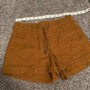 Athleta Cabo Linen 4inch Short Brown 0